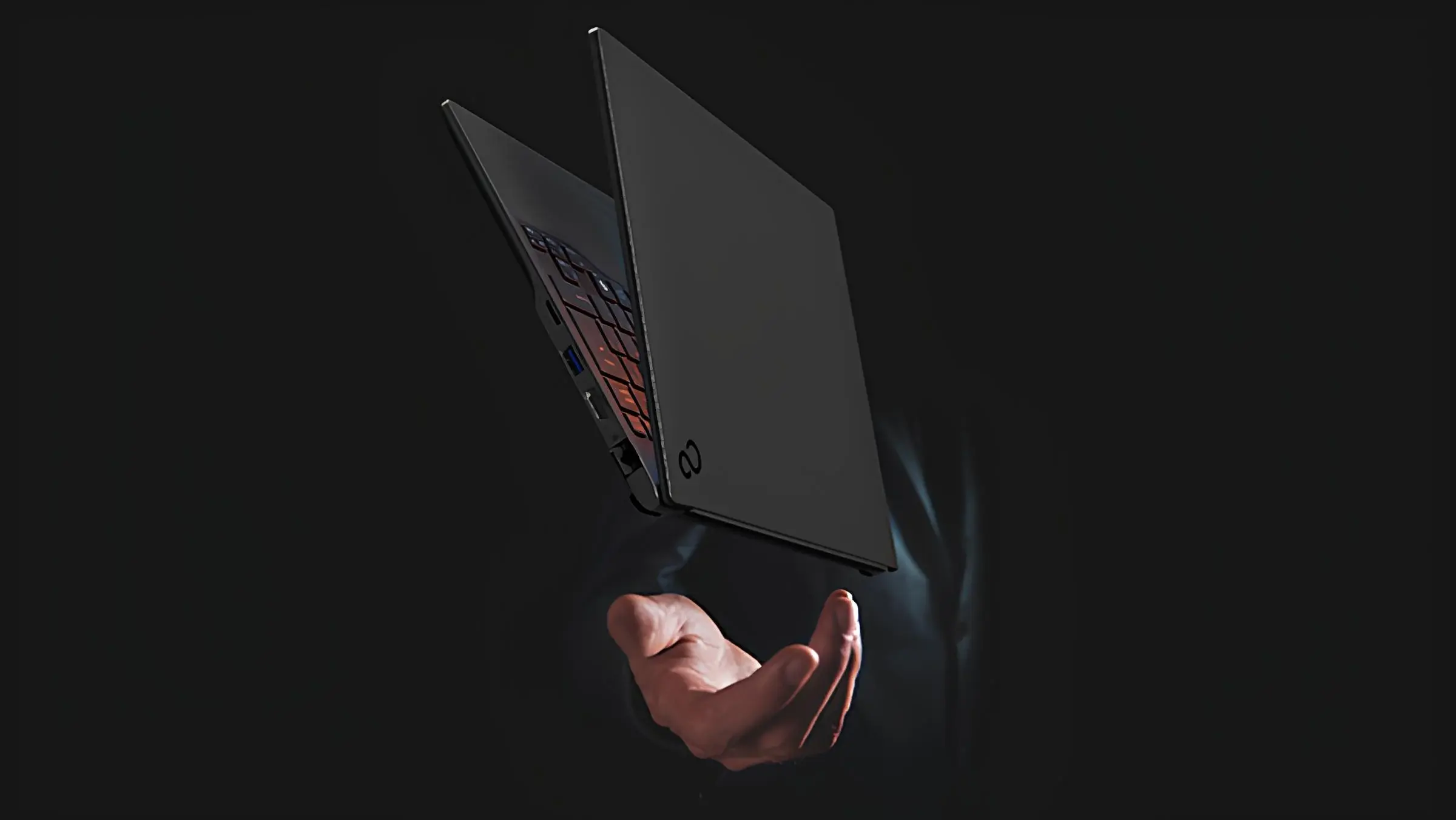 Fujitsu has launched a record-breaking 634g 14-inch laptop Fujitsu has launched a record-breaking 634g 14-inch laptop
