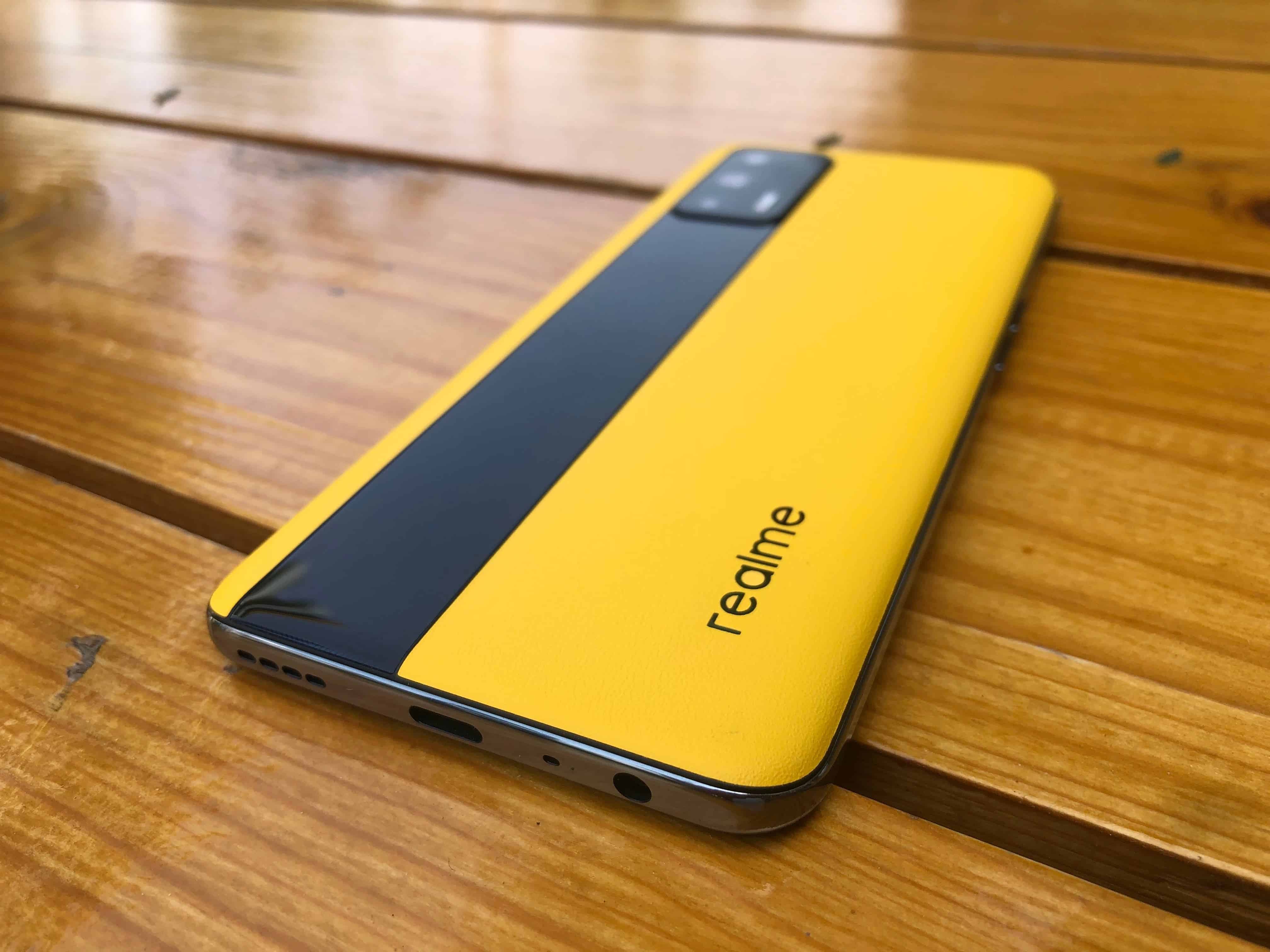 realme GT 5G RMX2202 イエロー 本体 Realme GT review: a traditional flagship killer