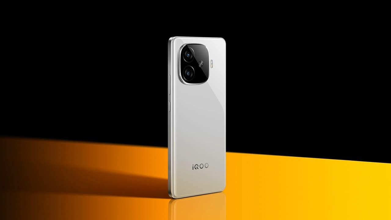 iQOO Z9 Turbo launches as an affordable flagship with a