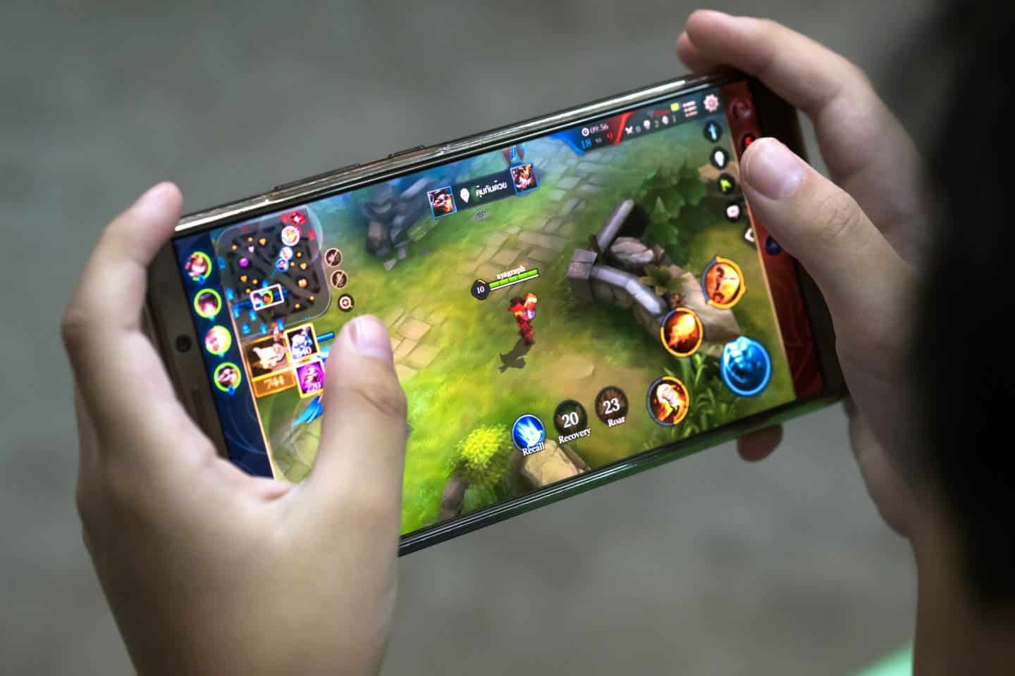 Mobile Gaming: The Surprising Stress Reliever You Didn’t Know You Needed