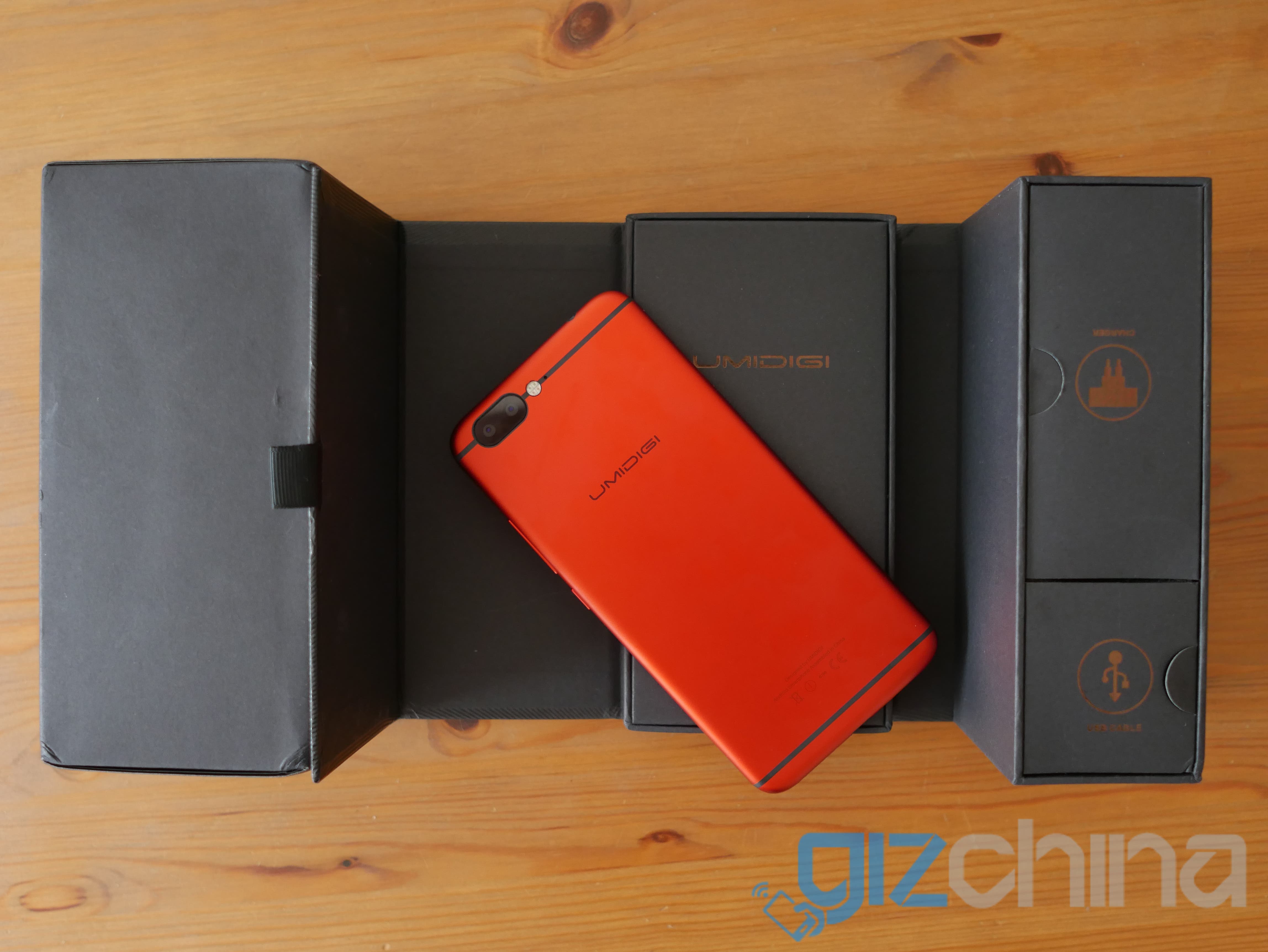 UMiDiGi Z1 Pro Unboxing, Hands On, First Impressions!