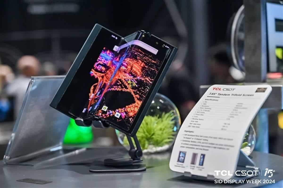 TCL Unveils the World's First Tri-Foldable Phone