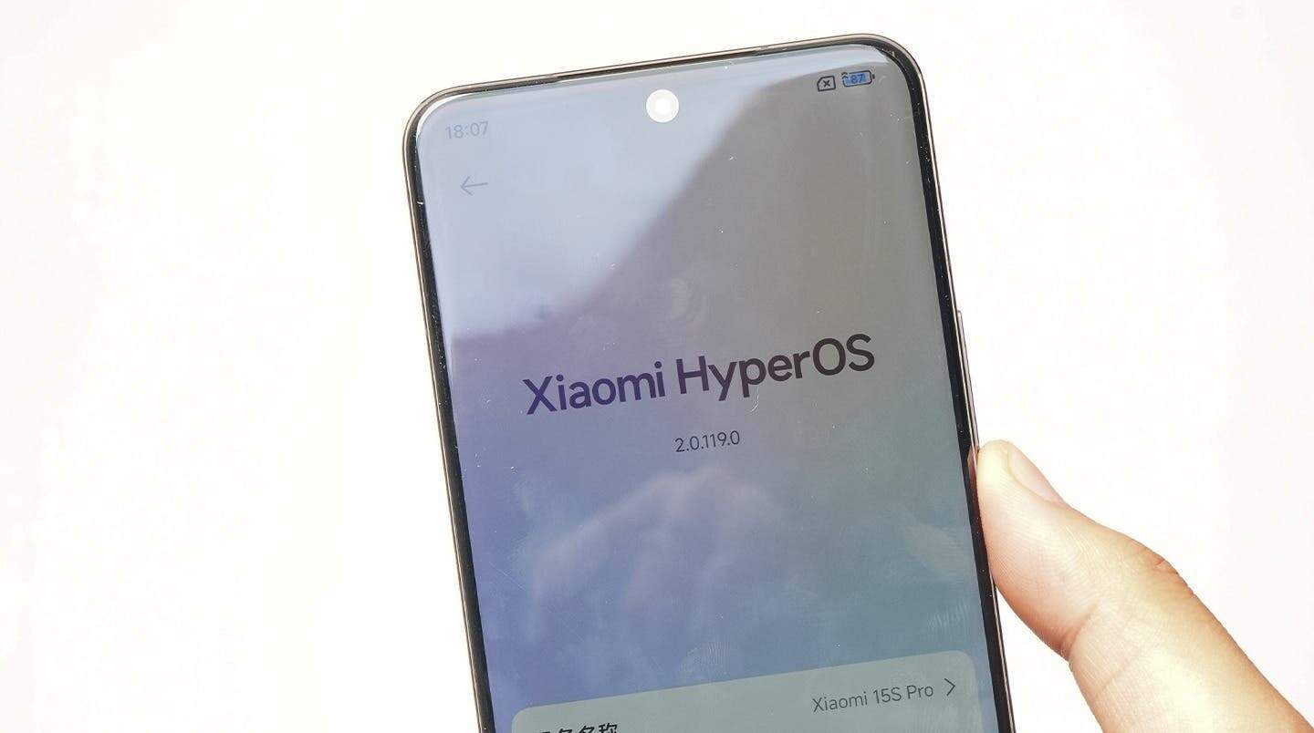 Xiaomi Begins Testing HyperOS 2.3 with Android 16