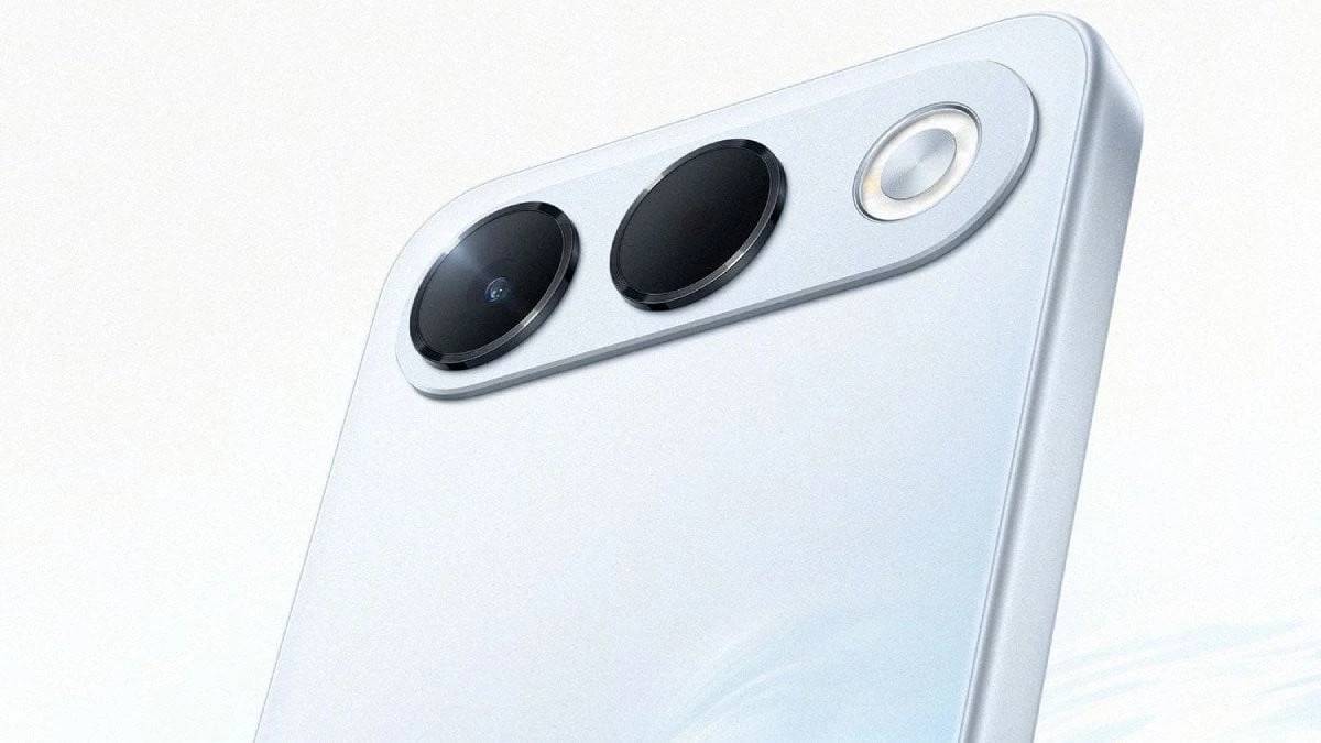 Vivo X200 Ultra: All Hail To The King of Camera Flagships