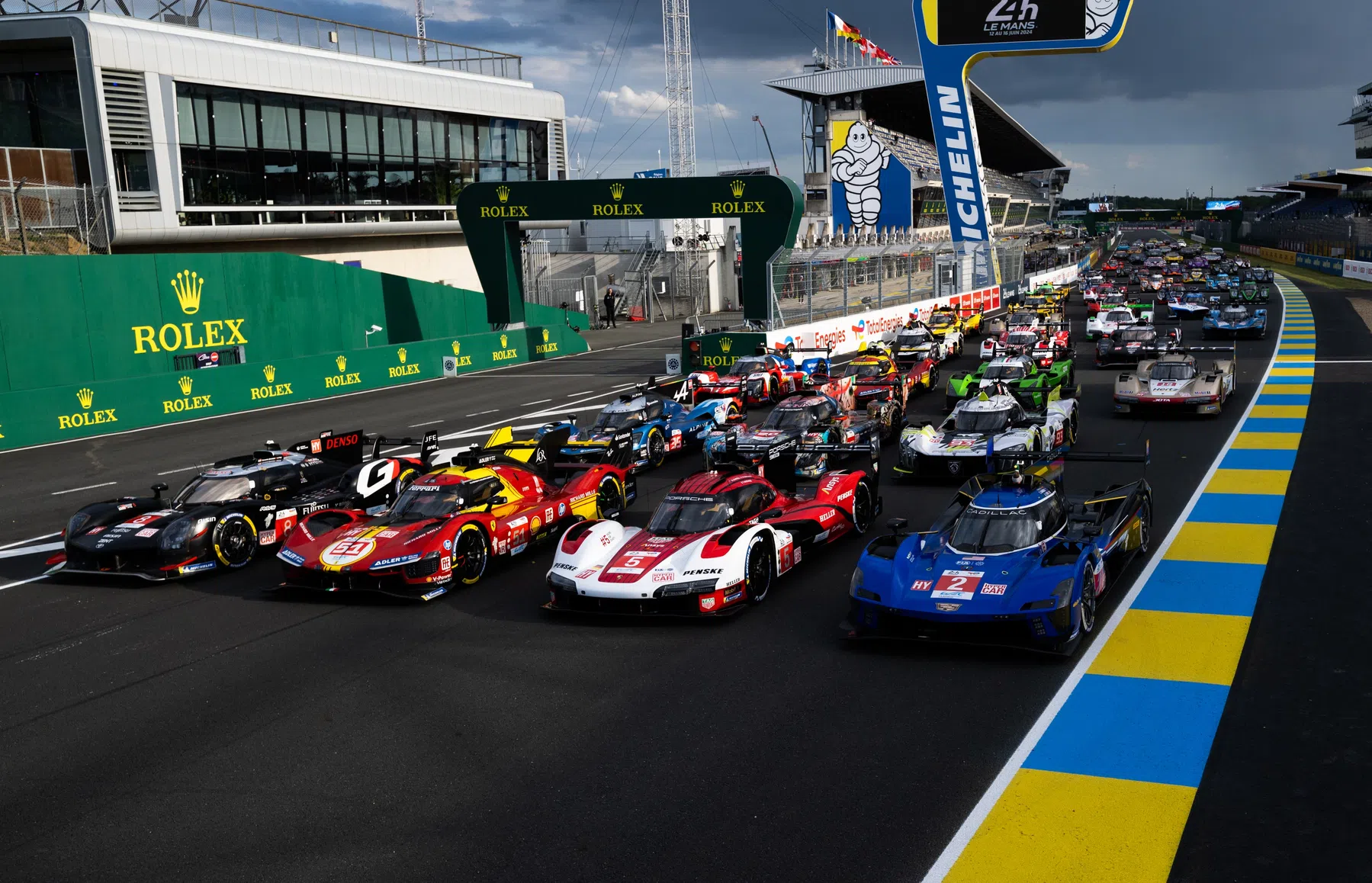 Ferrari wint 24 Uur van Le Mans, klassementszege voor Nicky Catsburg