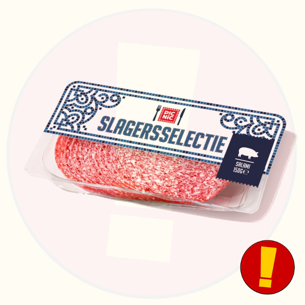 De Traditionele Gesneden Salami Van De Vleesworst Op Houten Raad Stock