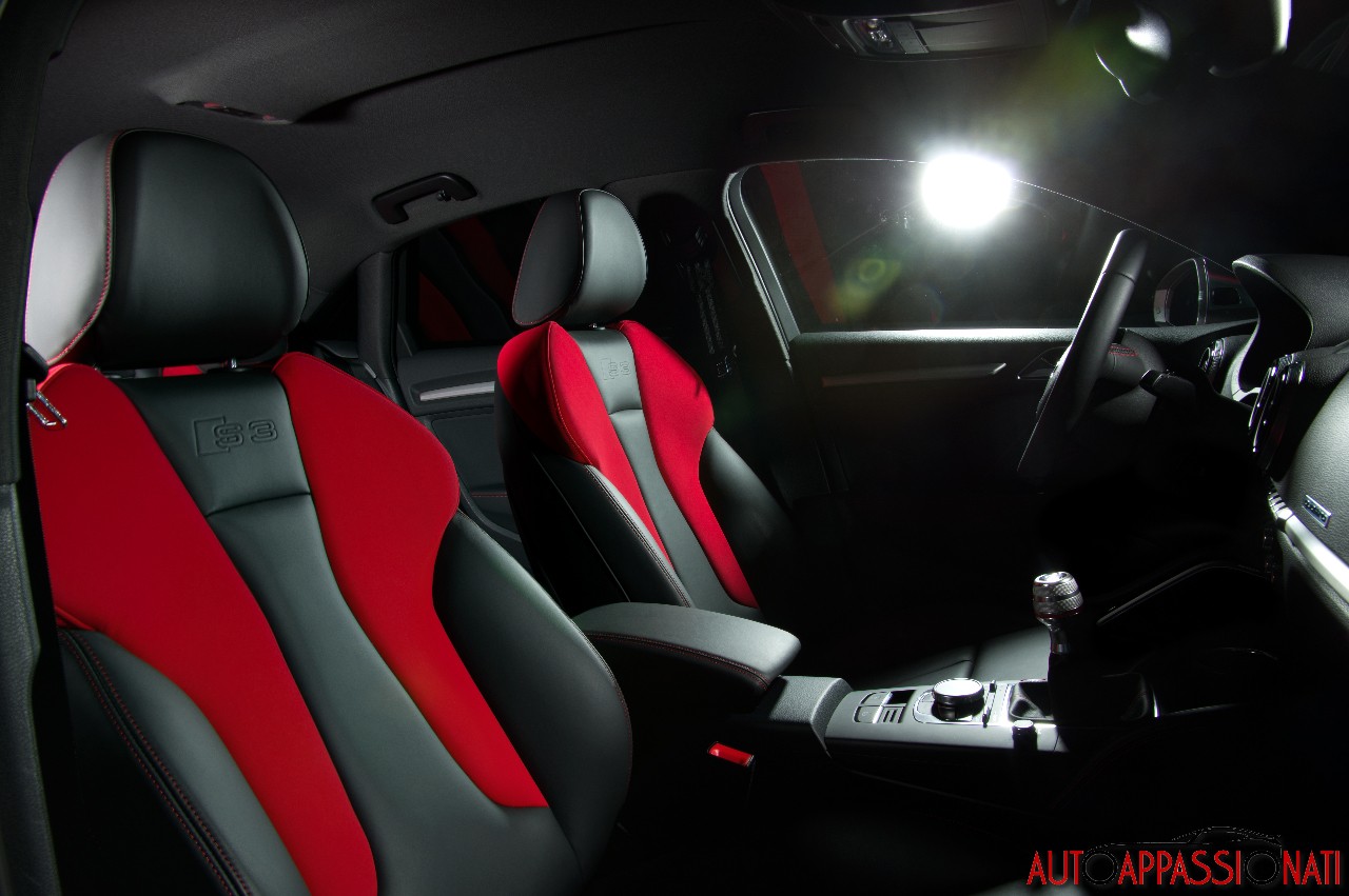 Interni Audi S3 Sedan 2014