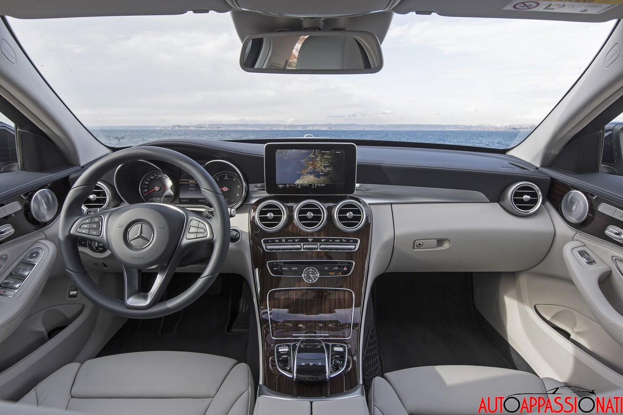 Mercedes Benz nuova Classe C-04