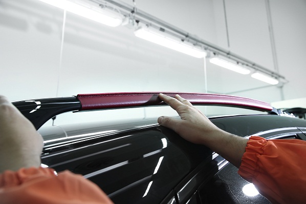 Infiniti Poltrona Frau 12 hires