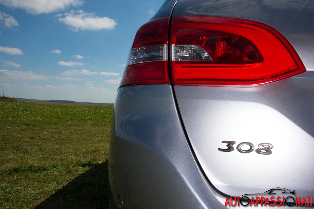 Nuova Peugeot 308 Station Wagon 2014