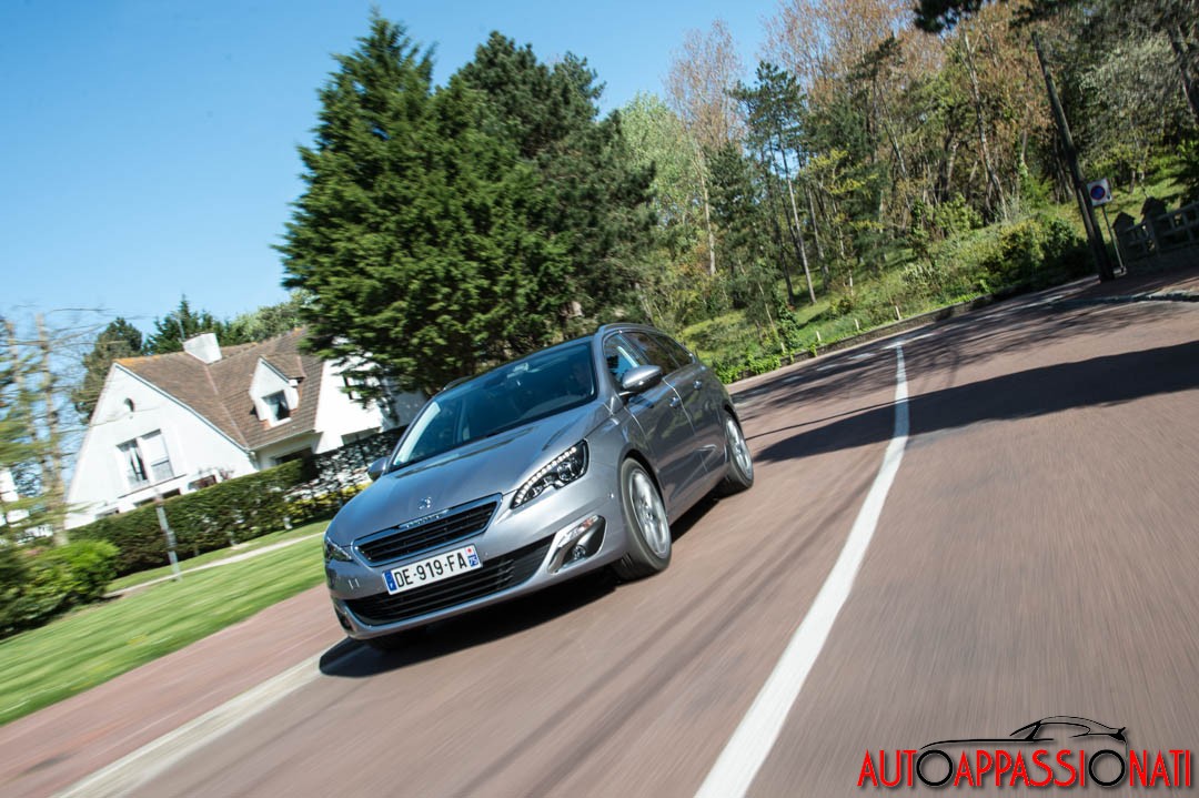 Nuova Peugeot 308 Station Wagon 2014