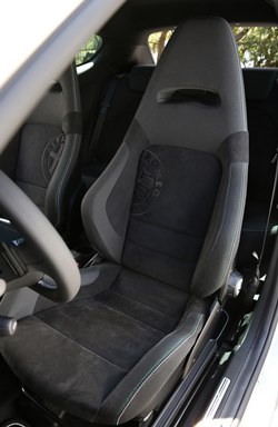 alfa romeo mito QV 3