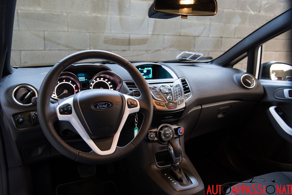 Ford Fiesta 1.0 Ecoboost Powershift Ford Fiesta 1.0 Ecoboost Powershift