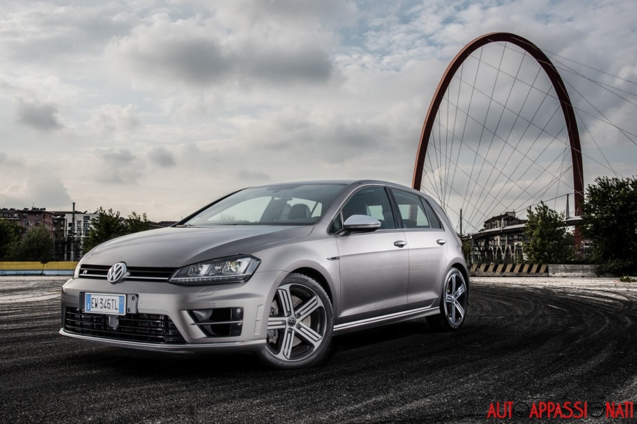 Volkswagen Golf R