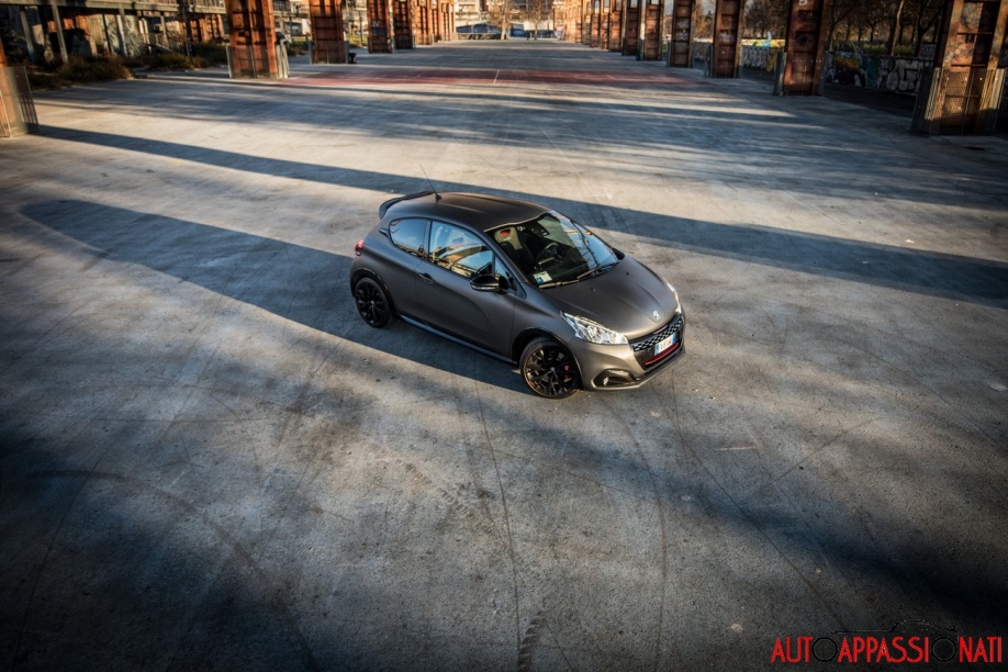 Peugeot 208 GTi PS
