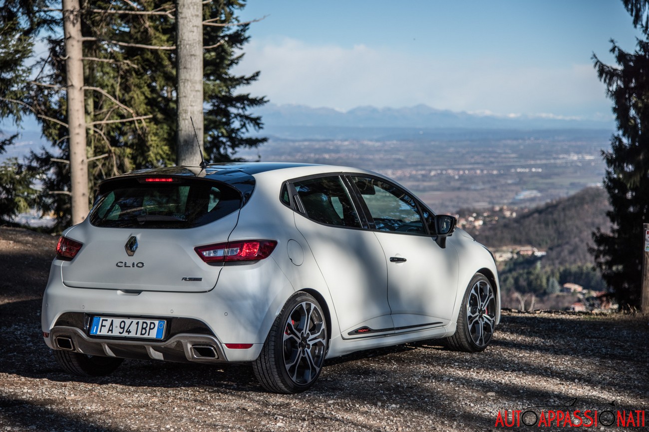 Renault Clio Trophy 16