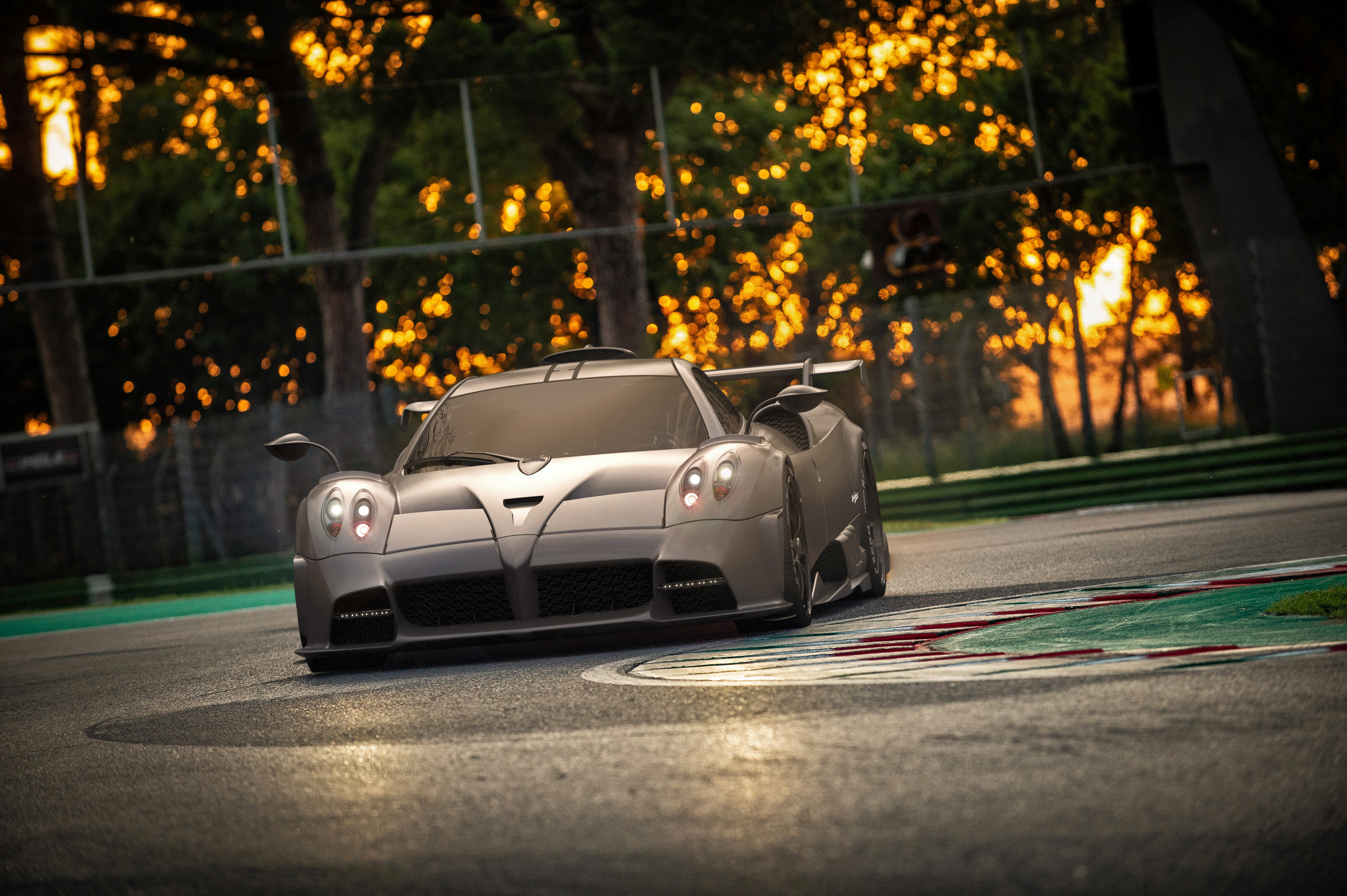 Pagani Imola sul circuito