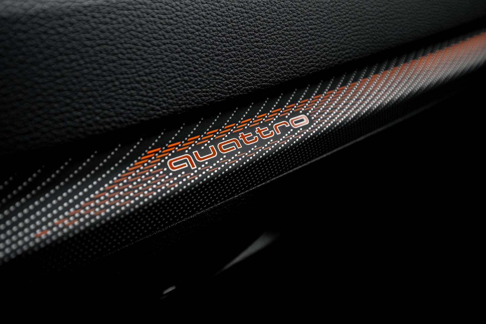 logo quattro audi q2