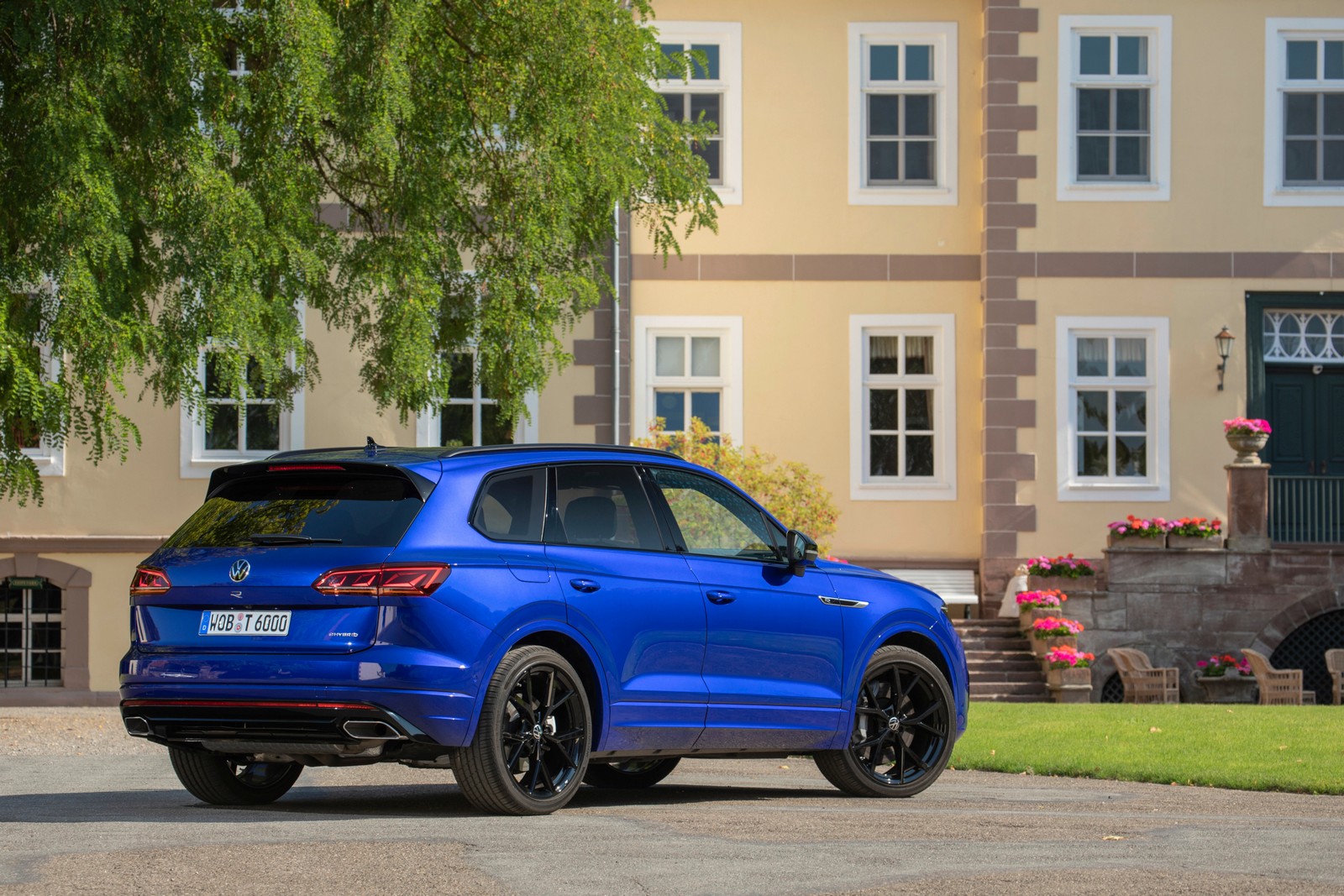 VW Touareg R posteriore