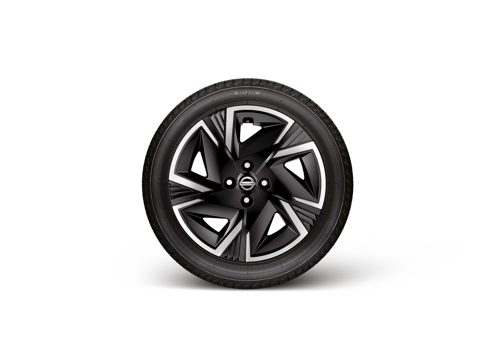 nissan micra 2021 cerchi