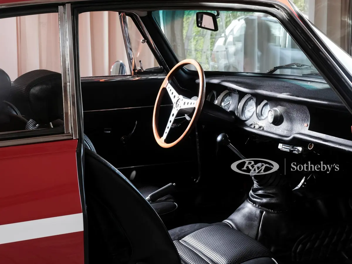 interni Alfa Romeo Giulia GTA 1300 Junior 1968 asta