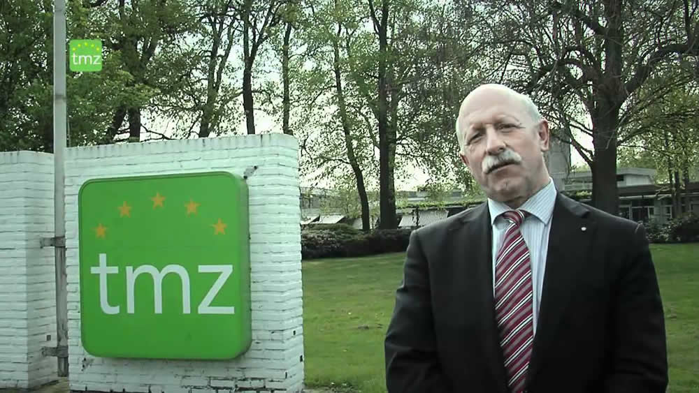 Teatrda jinsiy aloqa oynaydi Italiya retro pornosini tomosha qiling