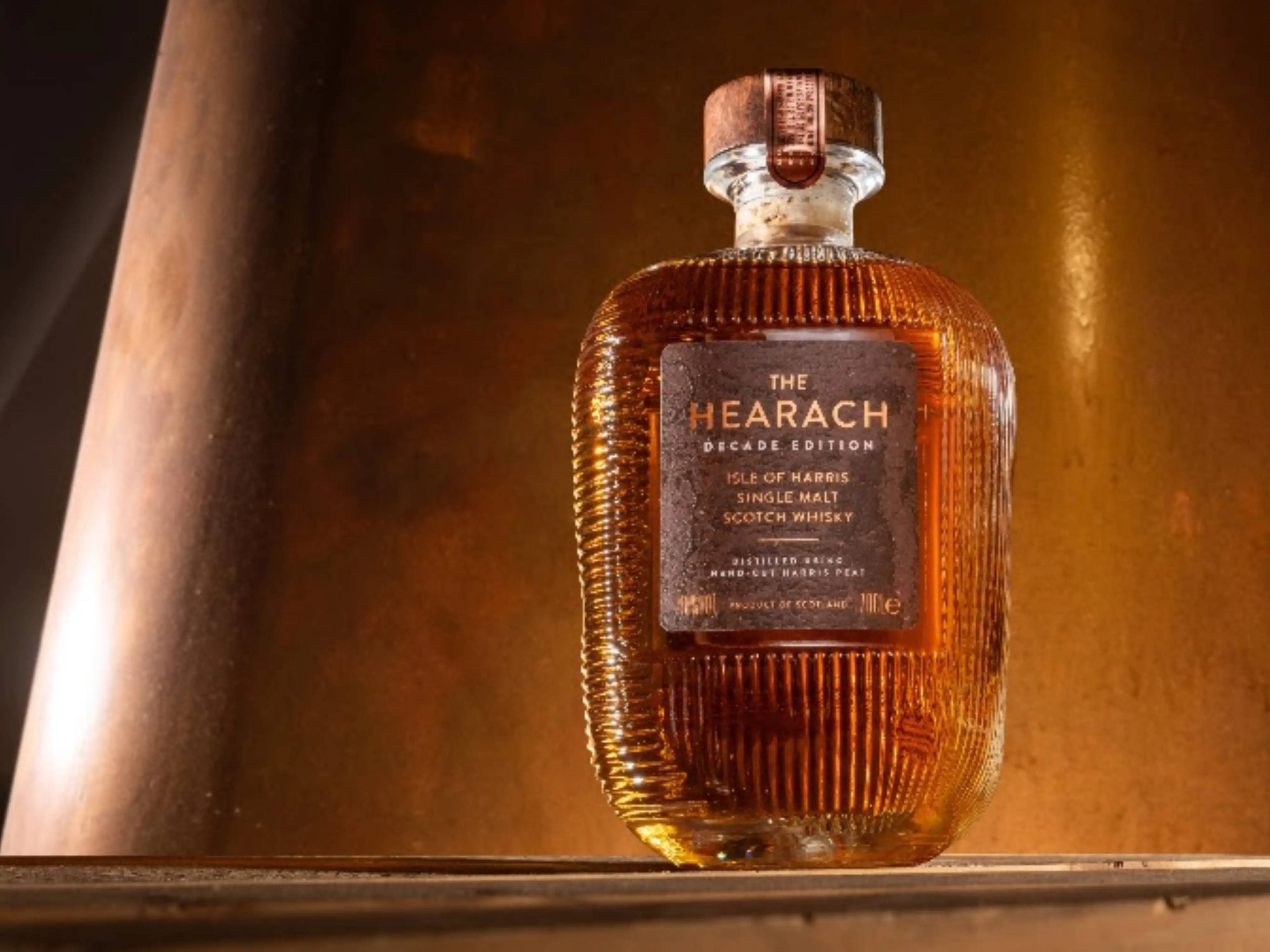 Whisky Takes Center Stage in the Golden Globes 2026 Gift Pack
