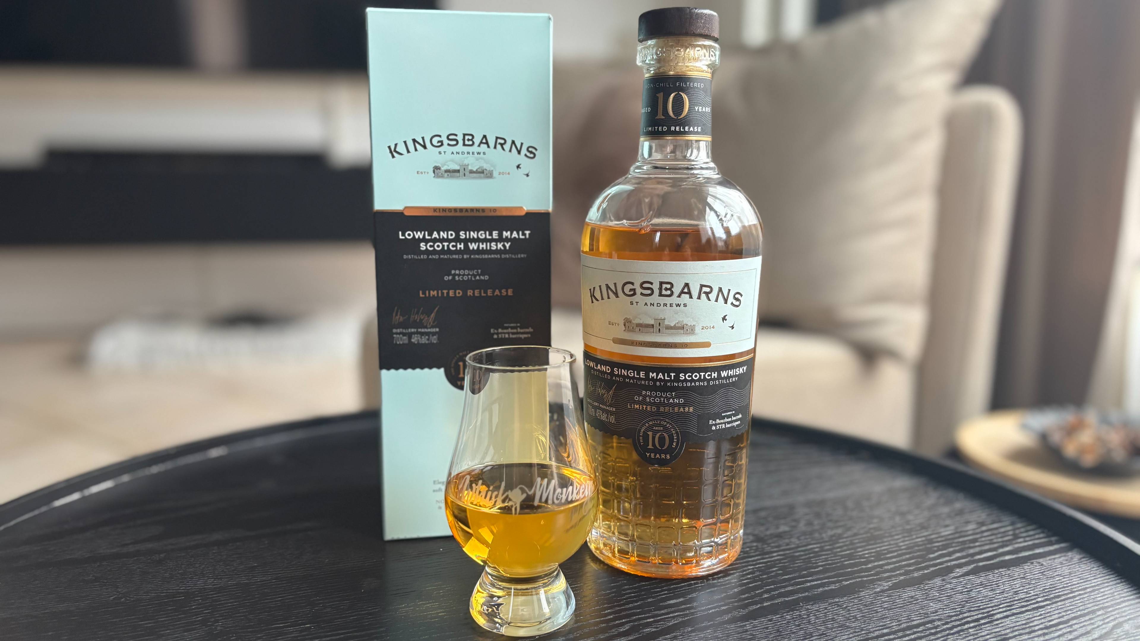 ウイスキー  Premium Scotch Whisky This French single malt whisky tastes like sinking your teeth into